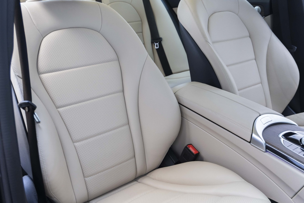 Mercedes-Benz C-Class C300 4Matic 2019 фото 30