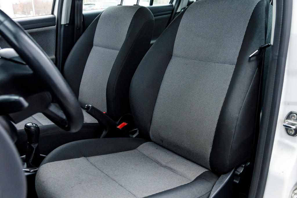 Skoda Fabia 2014 фото 6