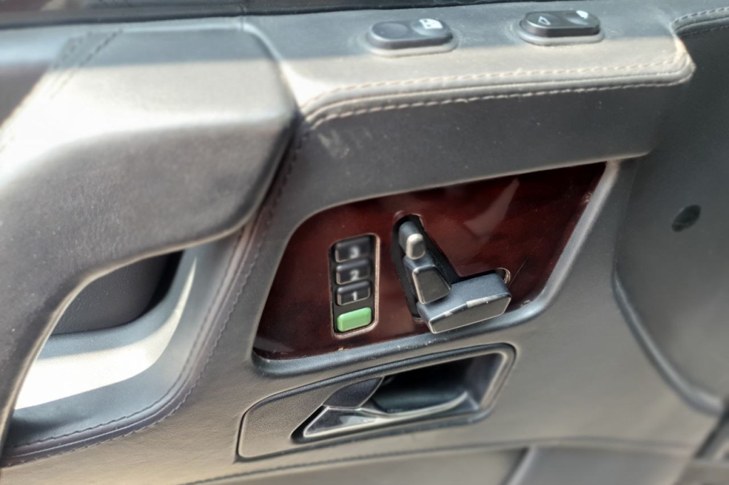 Mercedes-Benz G 500 2010 фото 7