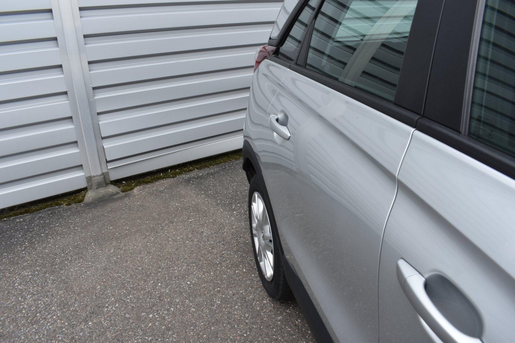 Opel Crossland X 2019 фото 21