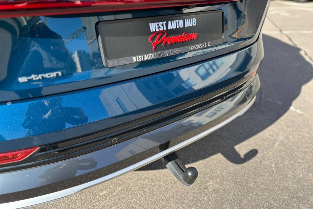 Audi e-tron 55 Quattro 2019 фото 5