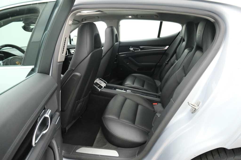 Porsche Panamera 2016 фото 6