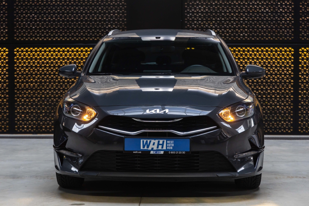 Kia Ceed 2023 фото 2