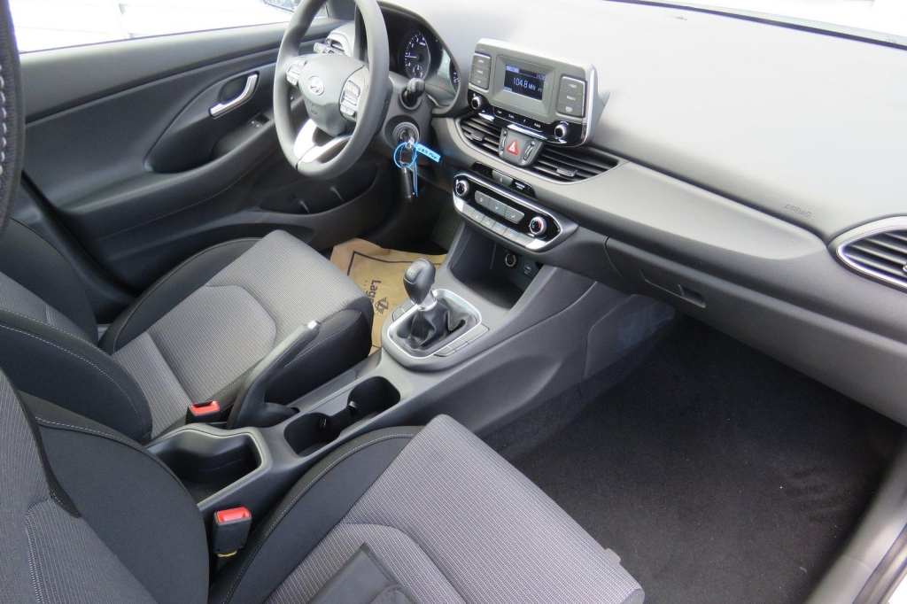 Hyundai i30 Wagon 2021 photo 1