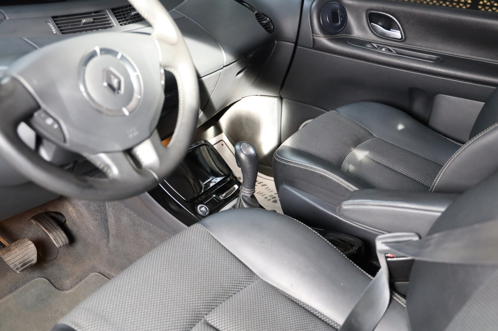 Renault Espace 2014 фото 22