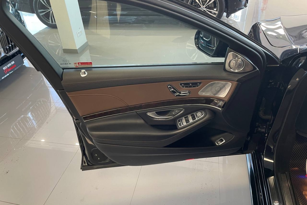 Mercedes-Benz S-Class 400d 2017 photo 10