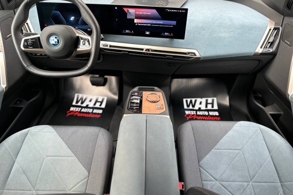 BMW iX 2021 photo 22