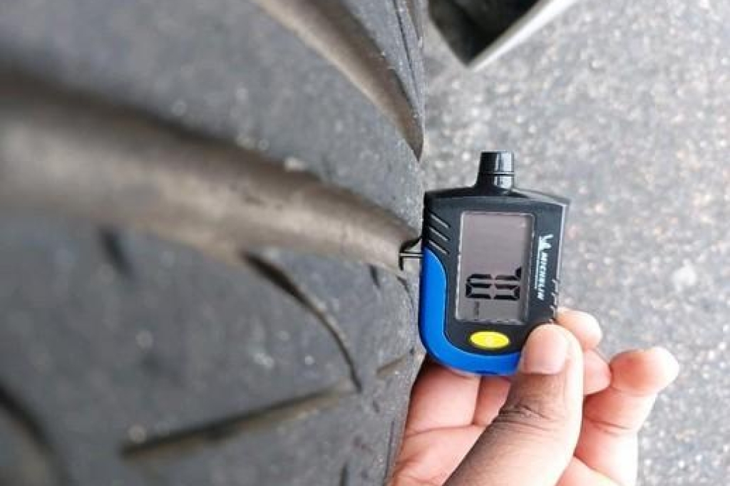 BMW 1er 2018 фото 28