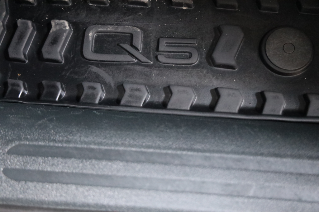 Audi Q5 2016 фото 25