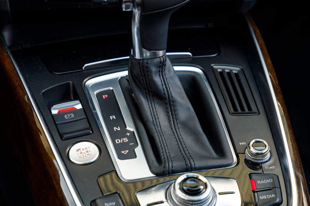 Audi Q5 2013 фото 23