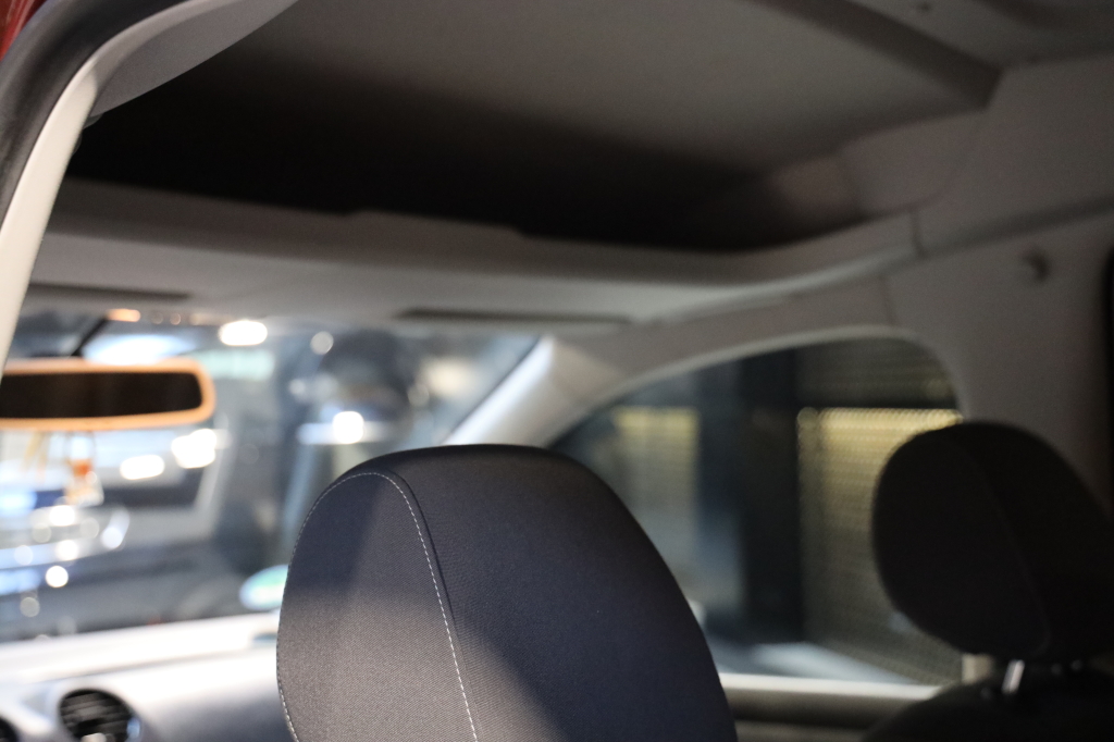 Volkswagen Caddy 2014 photo 29