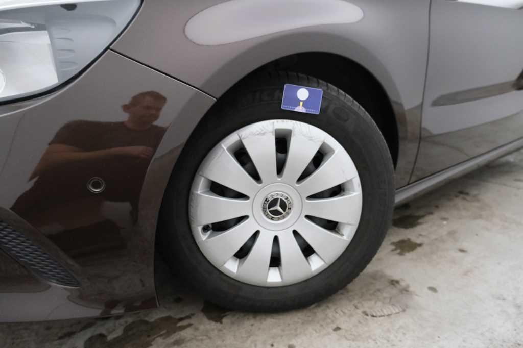 Mercedes-Benz A-Klasse 2017 photo 32