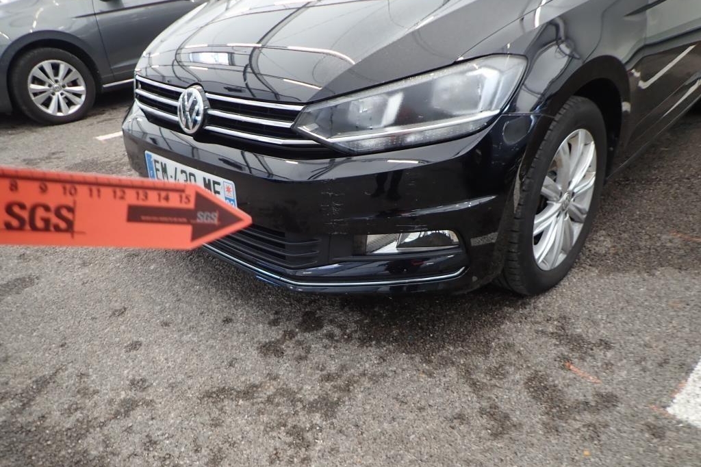 Volkswagen Touran 2017 фото 17