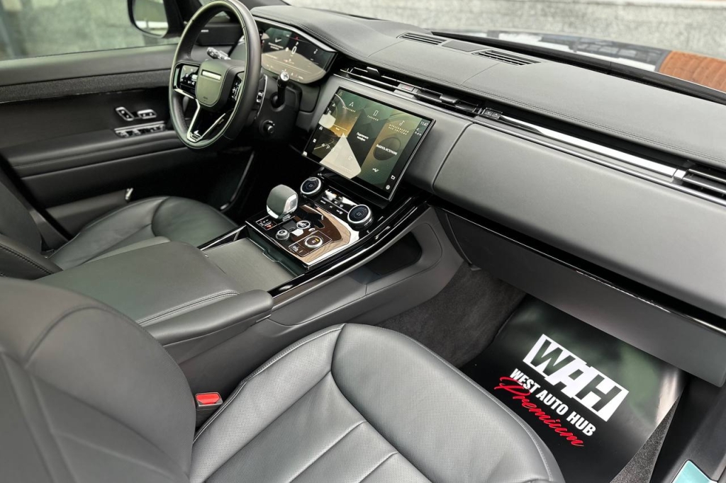Land Rover Range Rover Sport 2022 photo 16