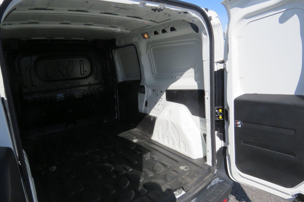 Opel Combo 2018 фото 8