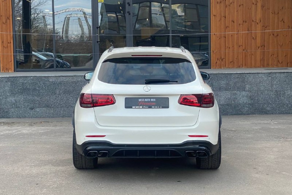 Mercedes-Benz GLC 63 AMG 2019 photo 4