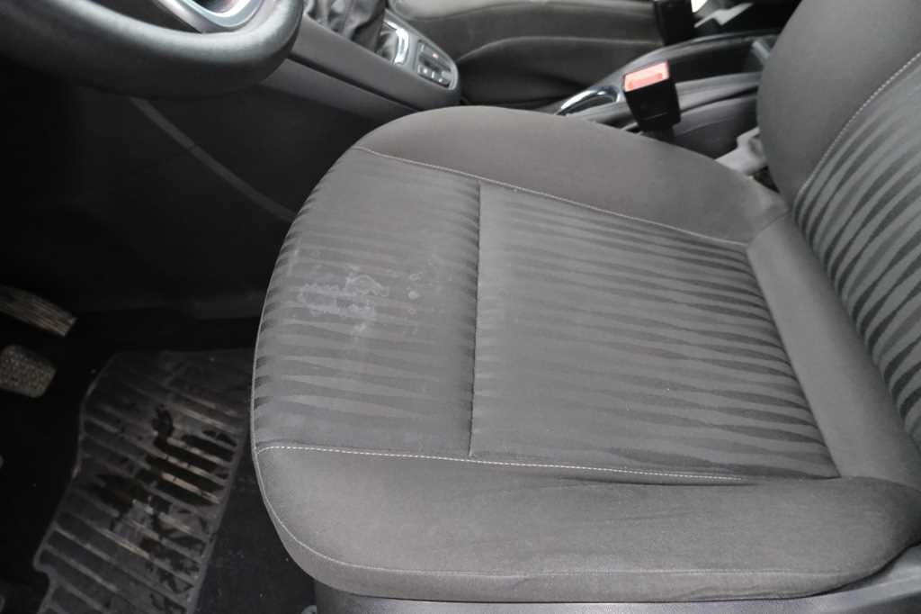 Opel Zafira Tourer 2016 фото 21