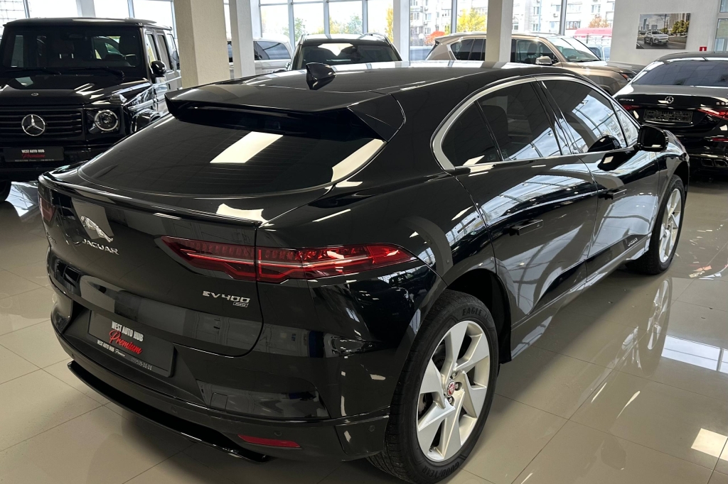Jaguar I-Pace EV400 2021 photo 5