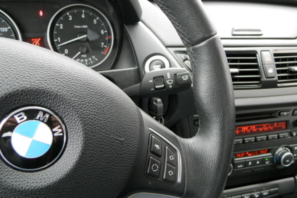 BMW X1 2.8I XDRIVE 2015 фото 11