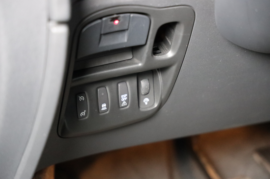 Renault Espace 2014 фото 24