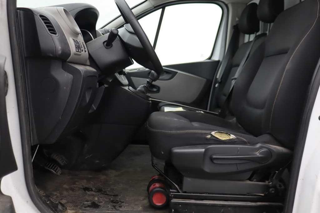 Renault Trafic 2016 фото 1