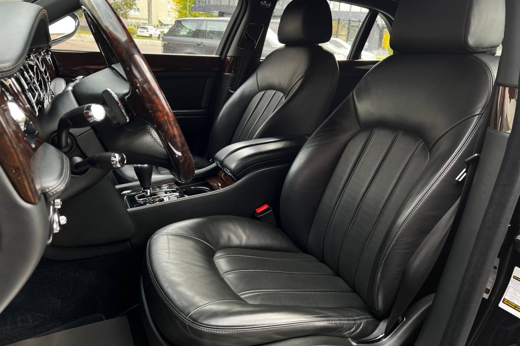 Bentley Mulsanne 2013 photo 9