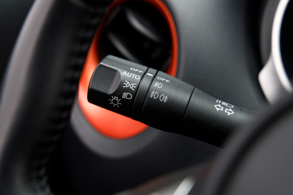 Nissan Juke N-Connecta 2019 фото 11