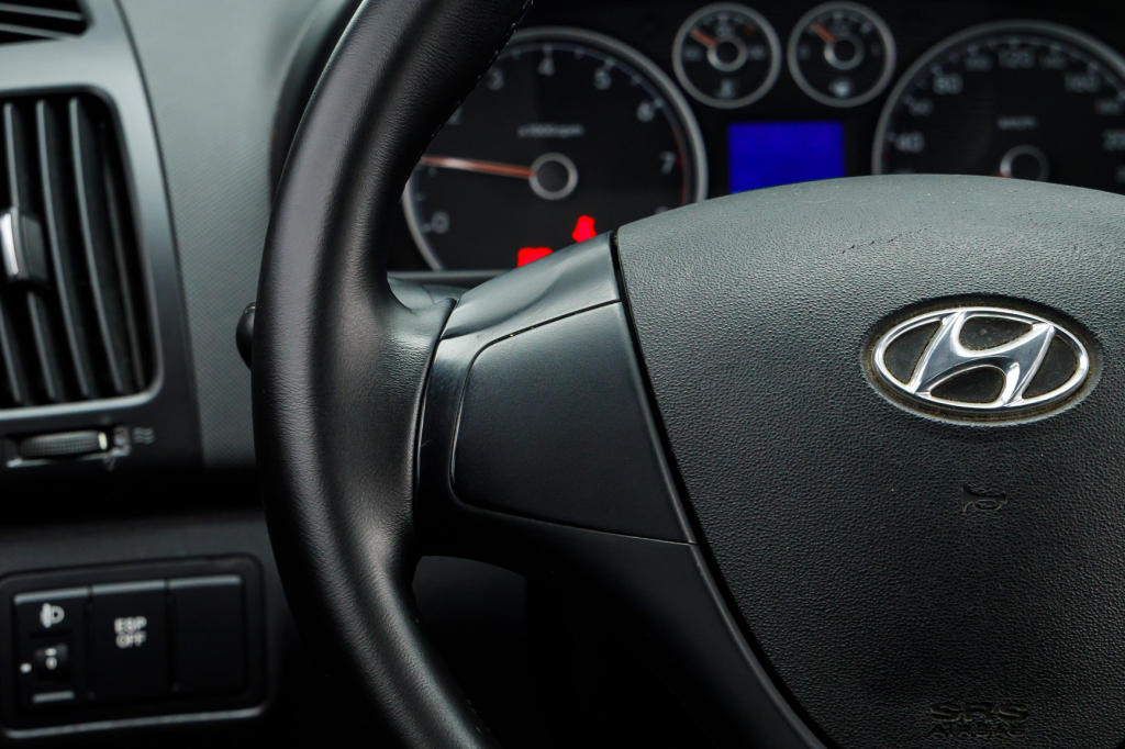 Hyundai i30 CW 2009 photo 24