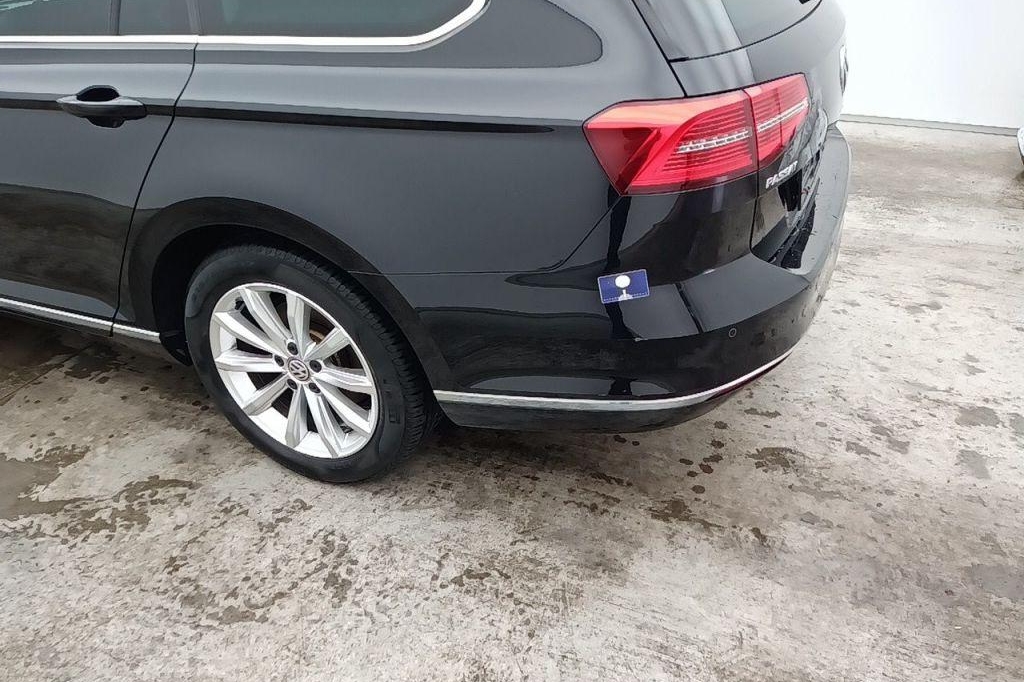 Volkswagen Passat Variant 2017 фото 46