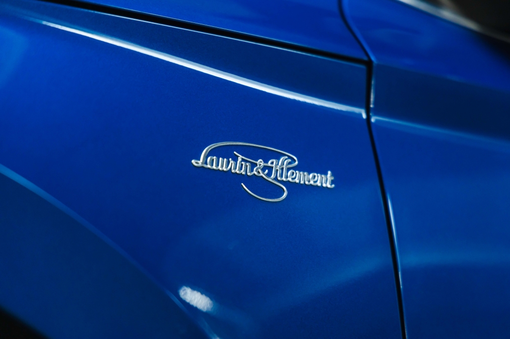 Skoda Superb Plug In Hybrid 2020 фото 15