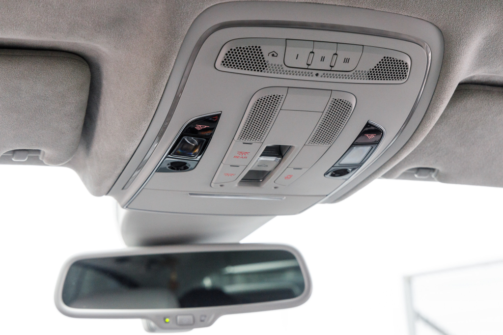 Audi A8 2014 фото 13