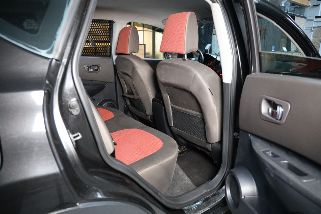 Nissan Qashqai 2008 photo 17