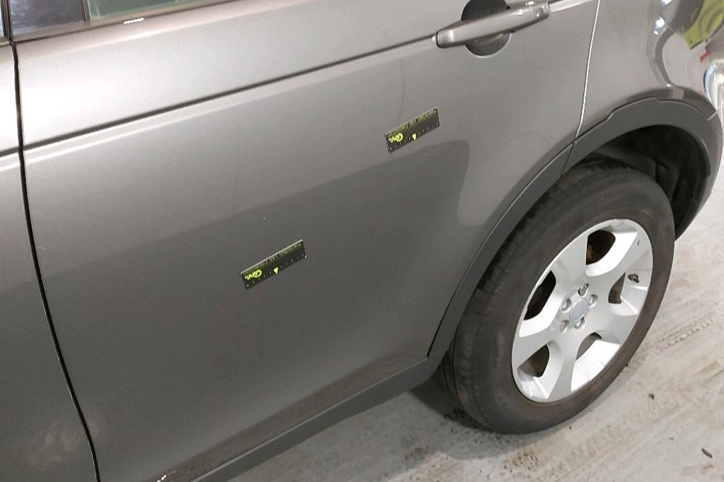 Land Rover Discovery Sport 2016 photo 21