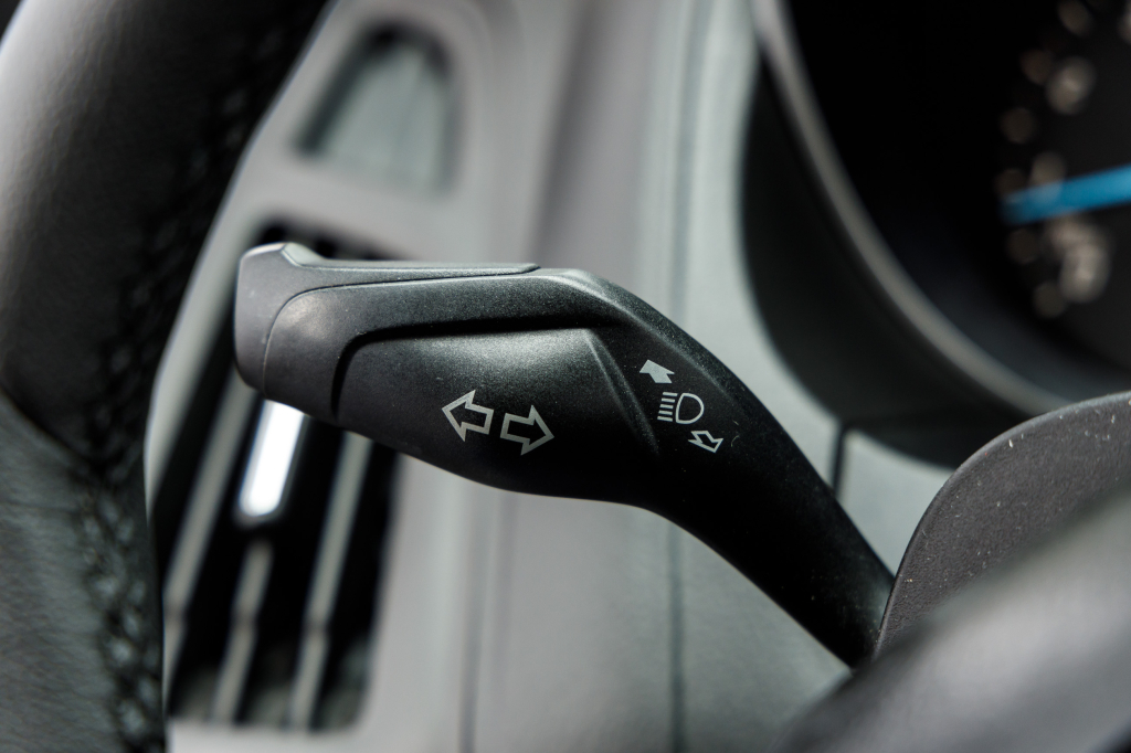 Ford Focus 2014 фото 19