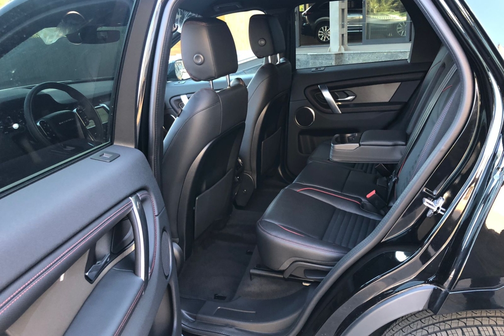 Land Rover Discovery Sport 2020 фото 12