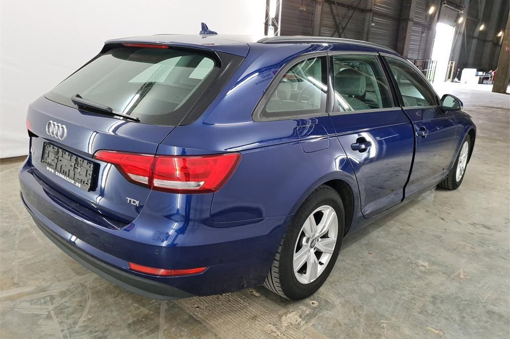 Audi A4 Avant 2016 photo 3