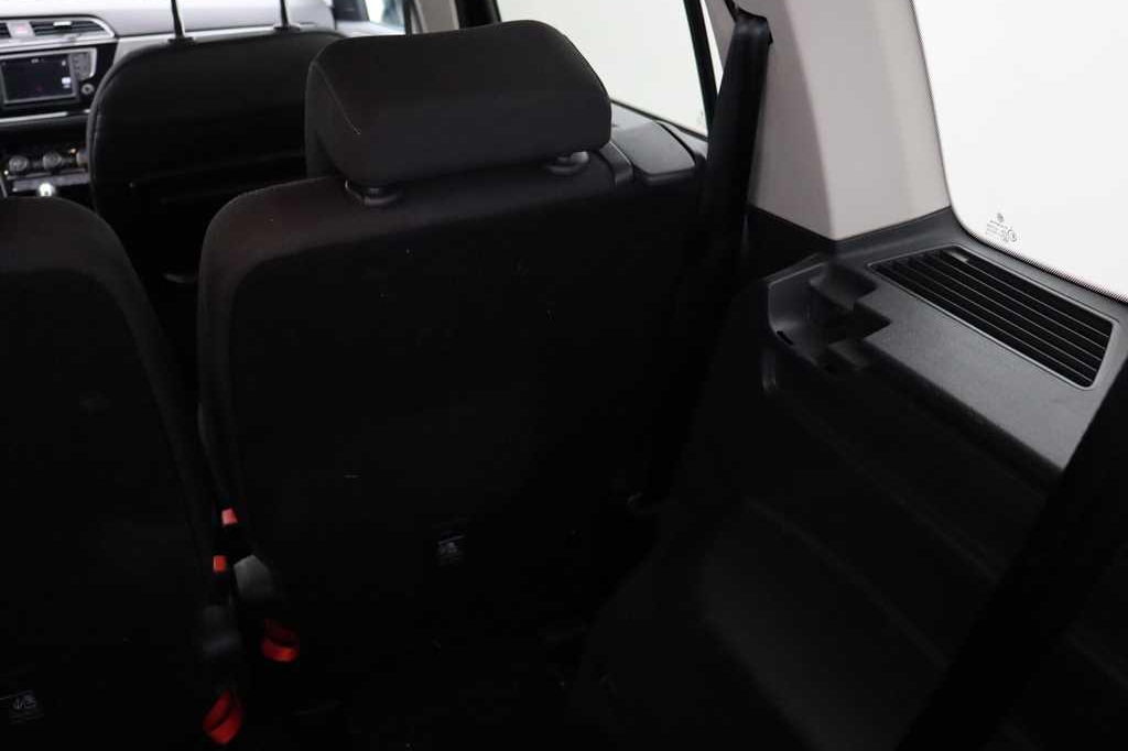 Volkswagen Touran 2017 фото 30