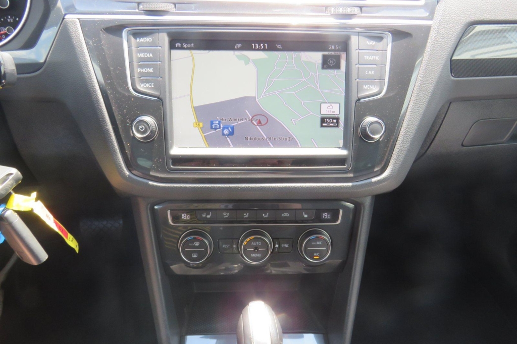 Volkswagen Tiguan 2016 photo 1