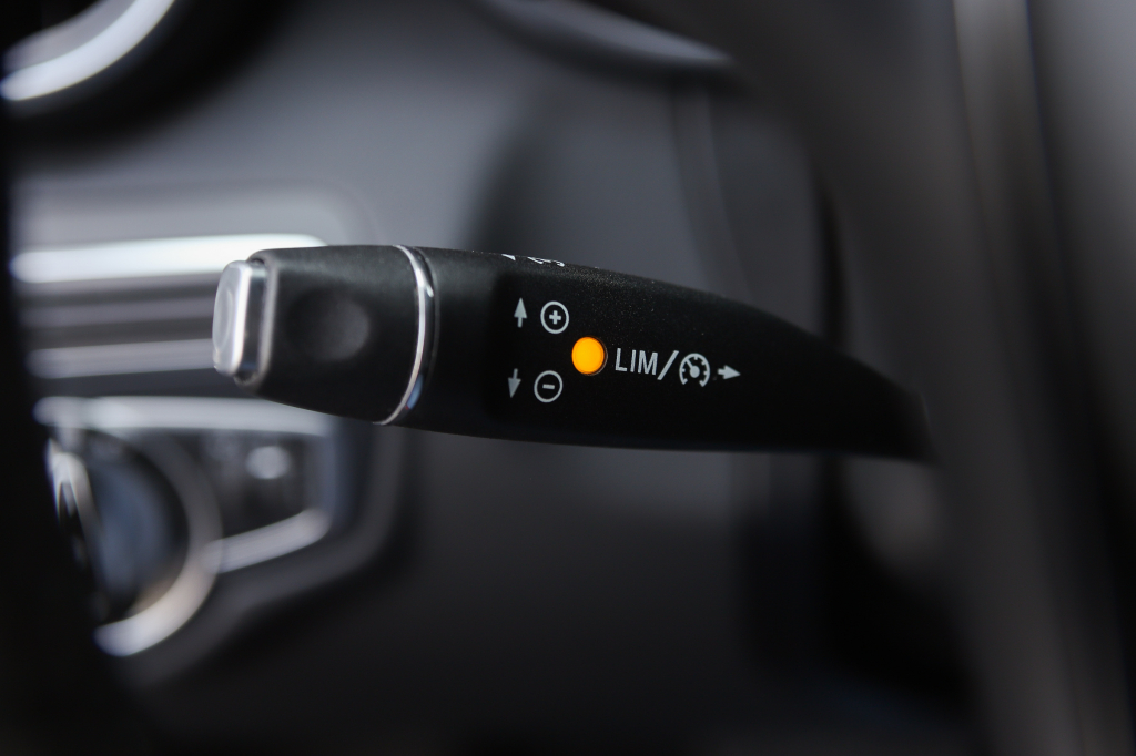 Mercedes-Benz C 200 Avantgarde 2016 фото 42