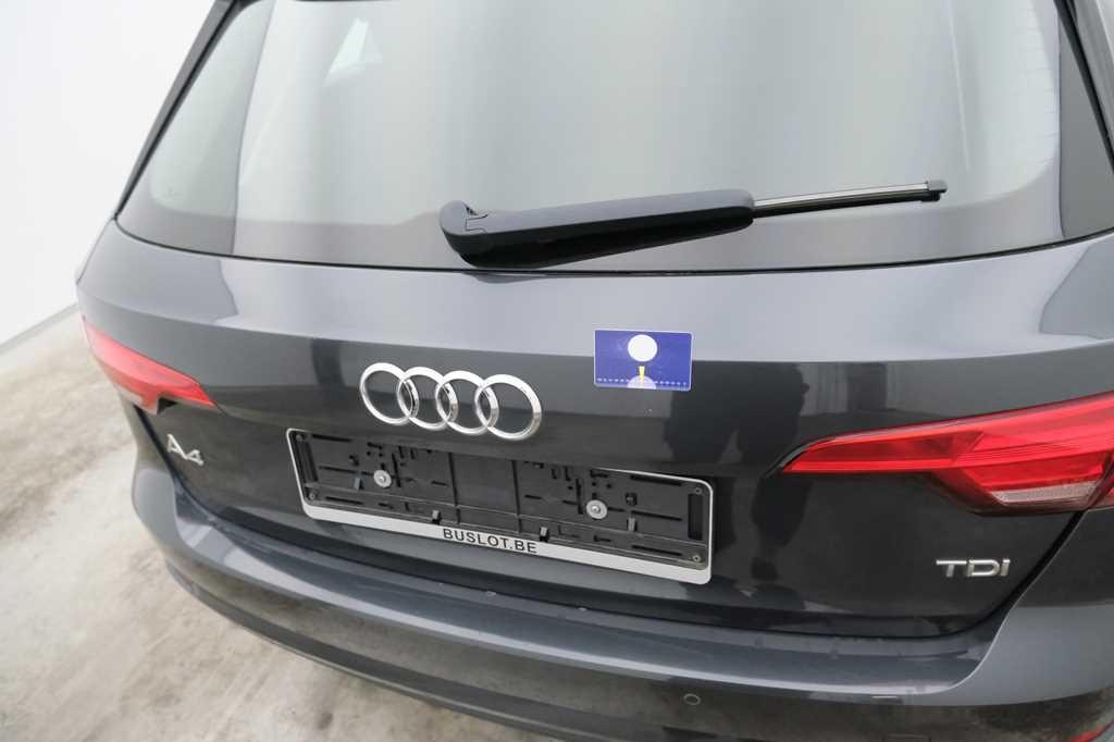 Audi A4 Avant 2016 photo 13