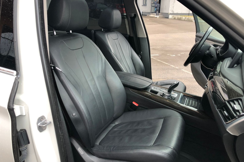 BMW X5 2014 фото 11