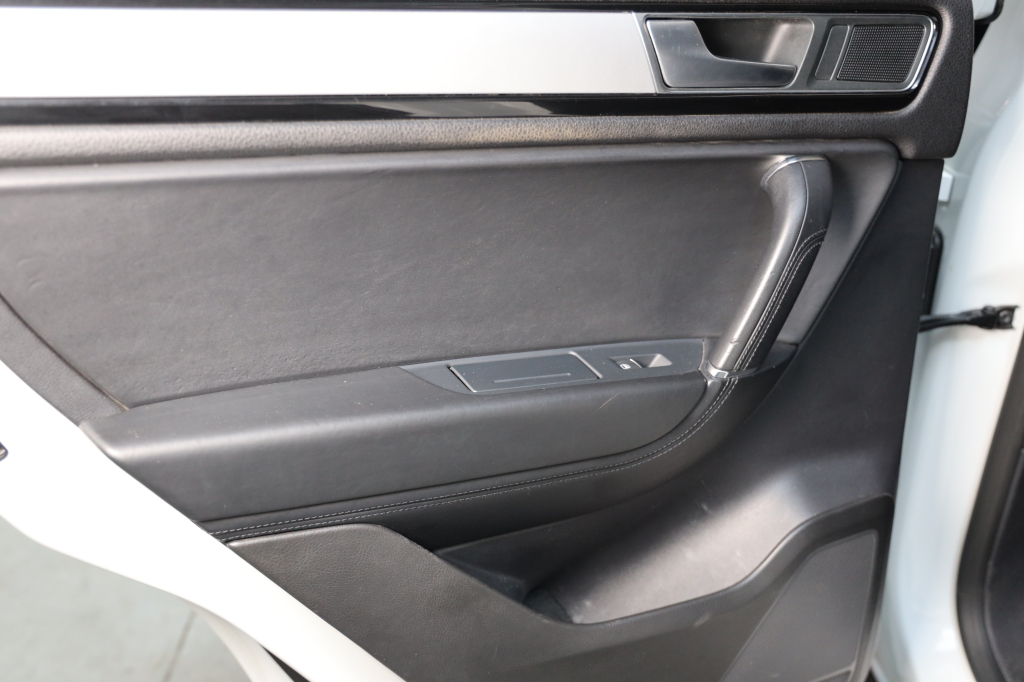 Volkswagen Touareg 2016 photo 31