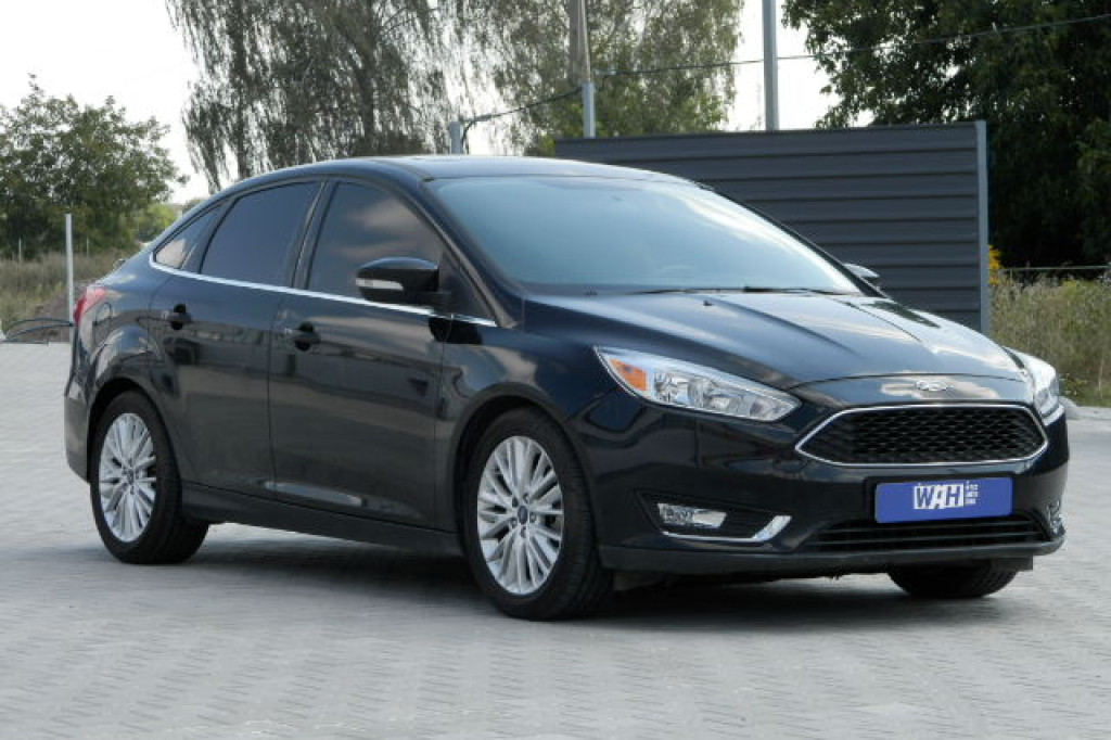 Ford Focus TITANIUM 2017 фото 2