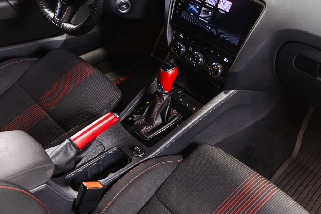 Skoda Octavia 2018 photo 31