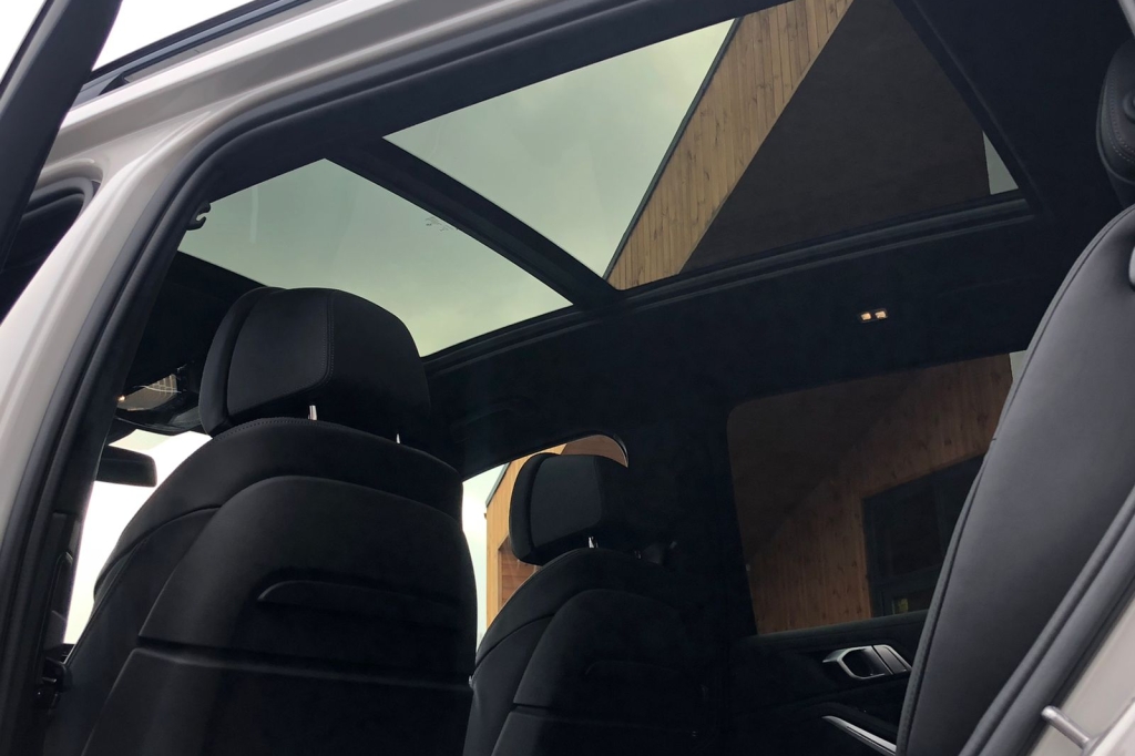 BMW X7 30D 2021 photo 26