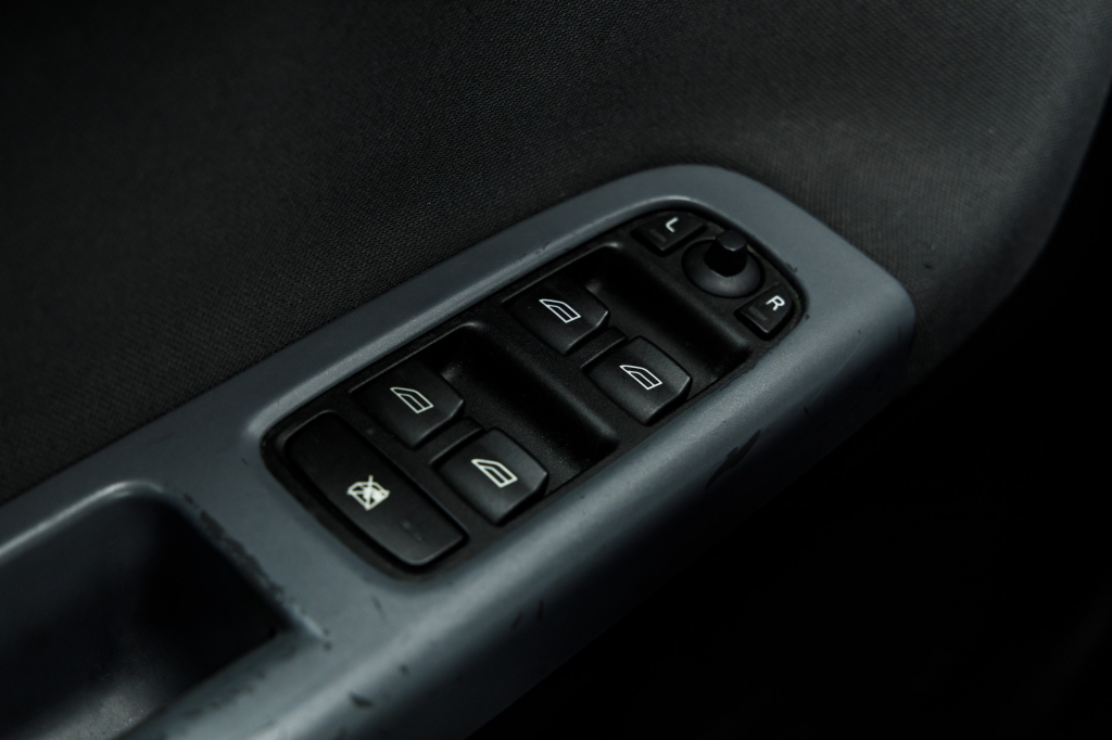 Volvo V50 2007 photo 2