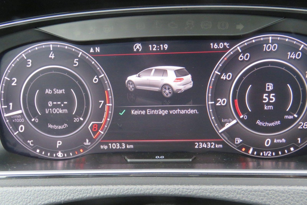 Volkswagen Golf GTI 2020 фото 8