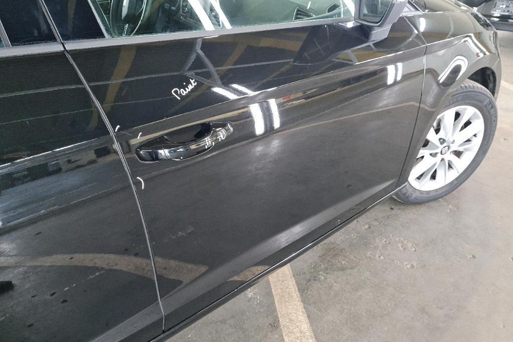 SEAT Leon ST 2018 photo 43