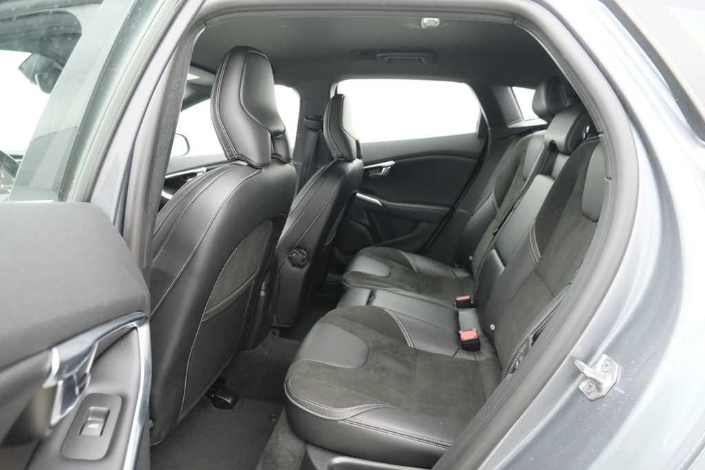 Volvo V40 2017 photo 1