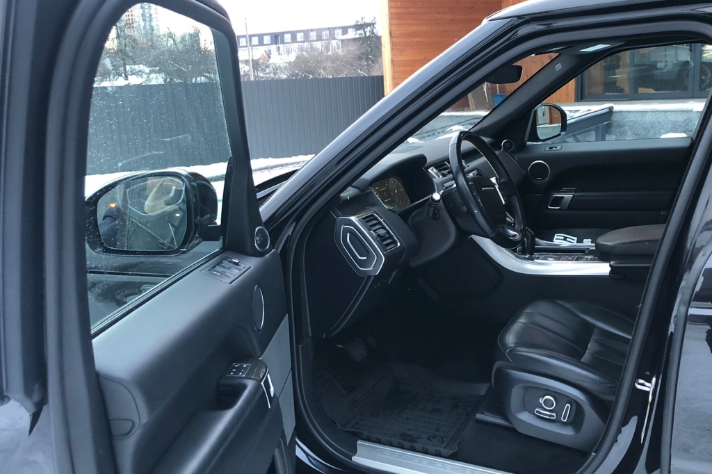 Land Rover Range Rover Sport 2017 фото 4